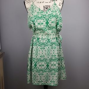 Collective concepts, large, green dress
